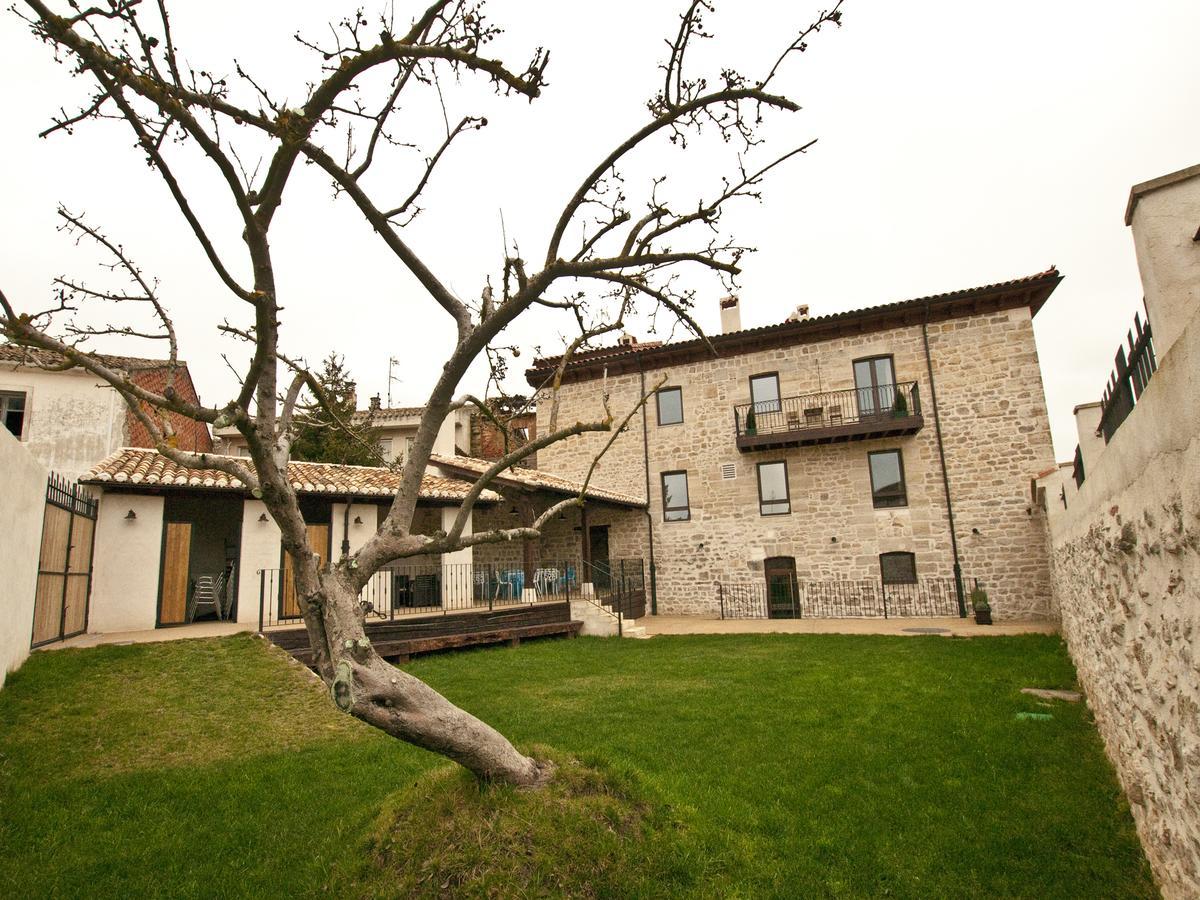 La Casa De Beli Hotel Tardajos Exterior foto
